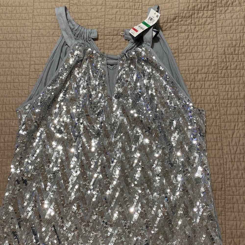 Inc international concepts beautiful, lined (no itch)sequence sleeveless top.